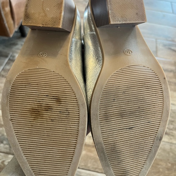 Silver Western Cowboy Boots - Picture 6 of 7